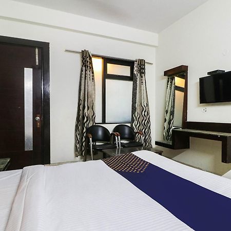 Spot On Hotel Grace Near Star Mall Gurgaon Dış mekan fotoğraf